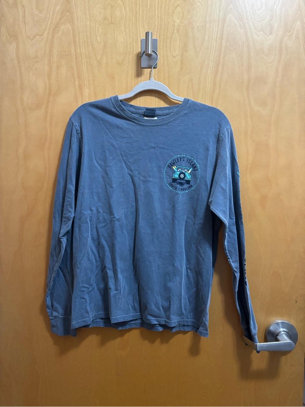 NWT Pawley’s Island Long-Sleeve Crewneck Shirt